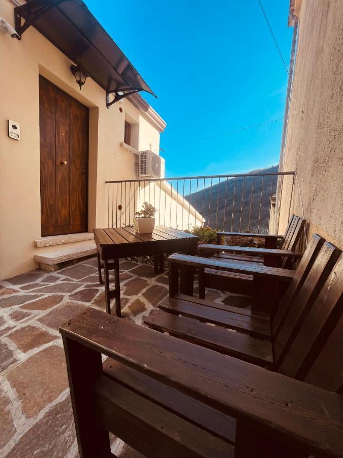 Da Nonna Pasqualina Acomodação com café da manhã Ciorlano Exterior foto